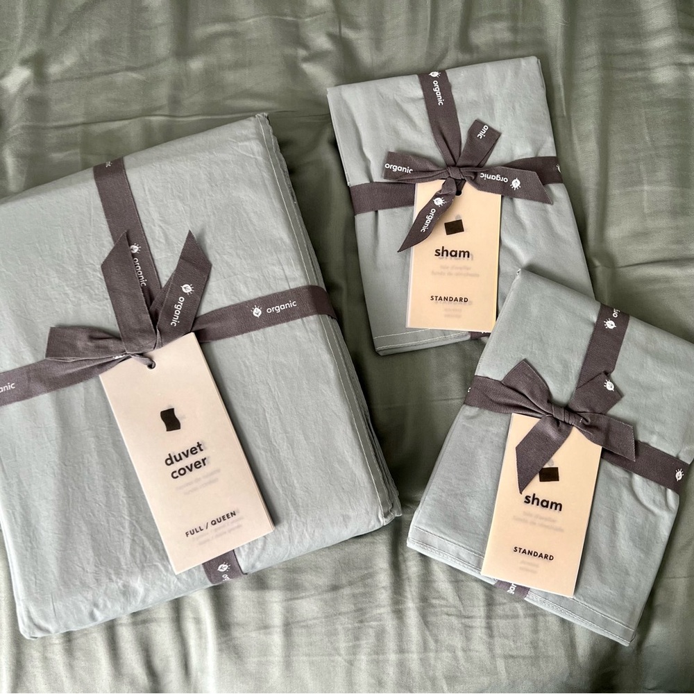 NWT West Elm Organic Wash Cotton Percale Duvet w/ 2 Shams, Queen, Light Blue